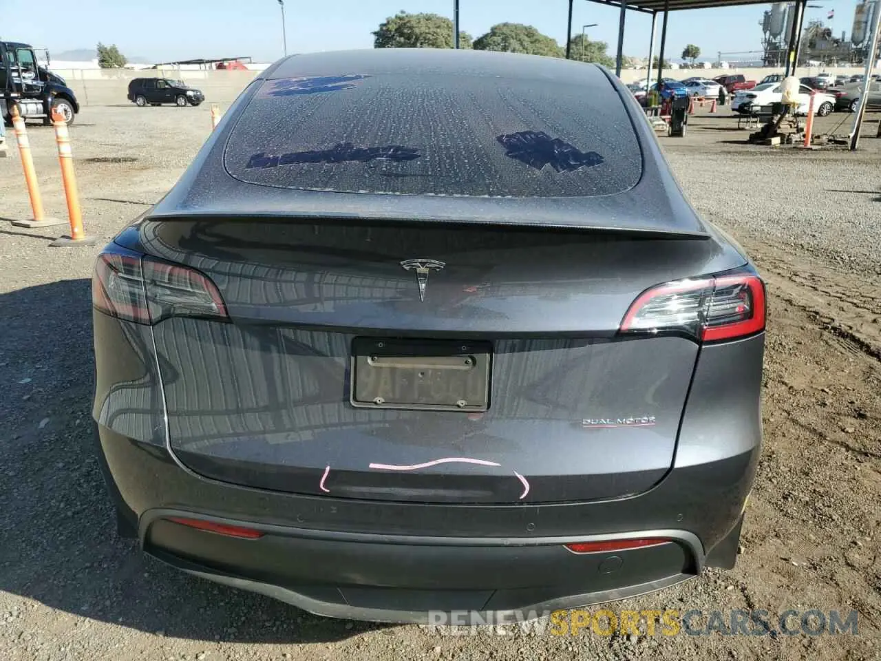 6 Photograph of a damaged car 7SAYGDEF5NF387966 TESLA MODEL Y 2022