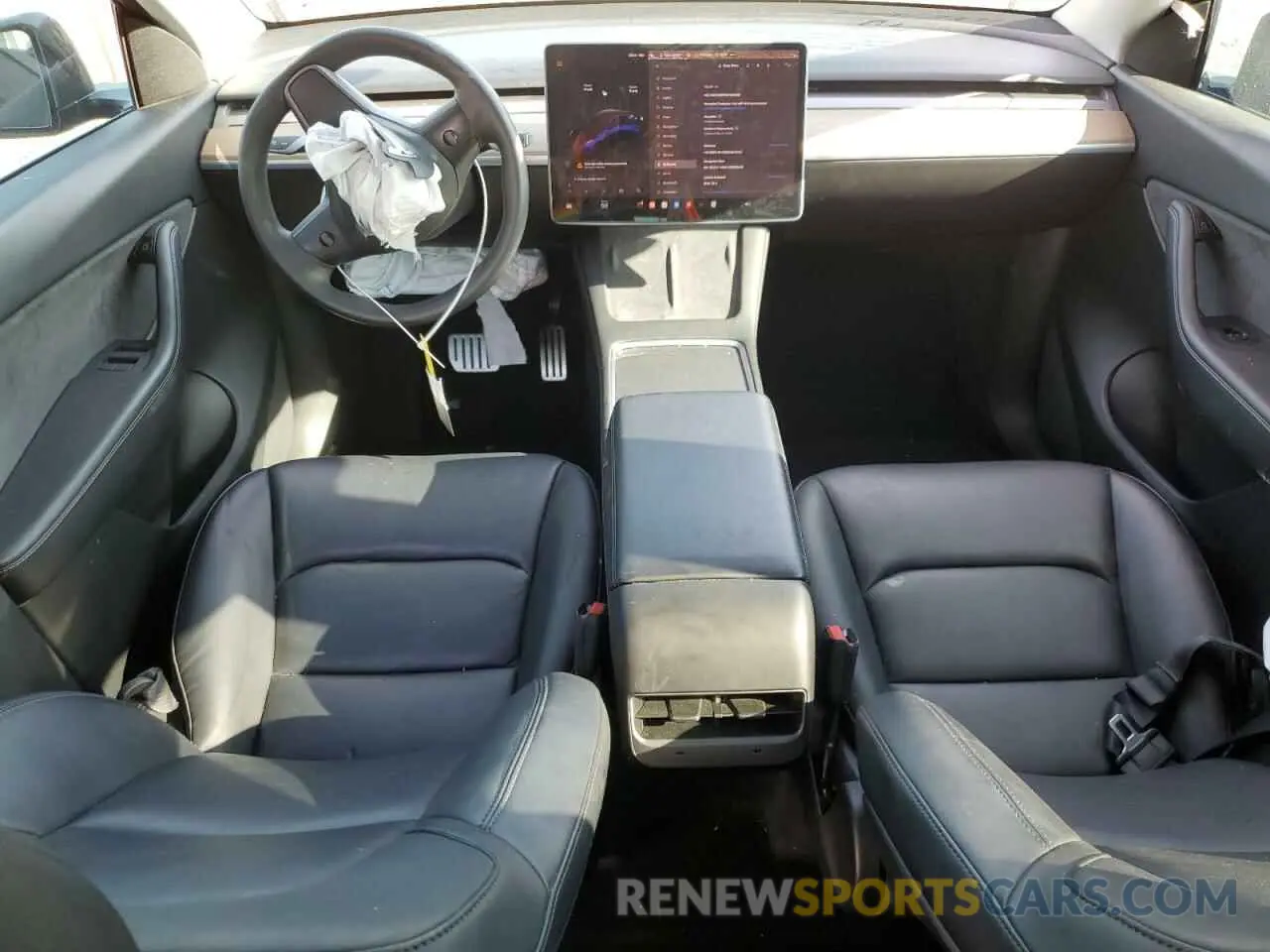 8 Photograph of a damaged car 7SAYGDEF5NF387966 TESLA MODEL Y 2022