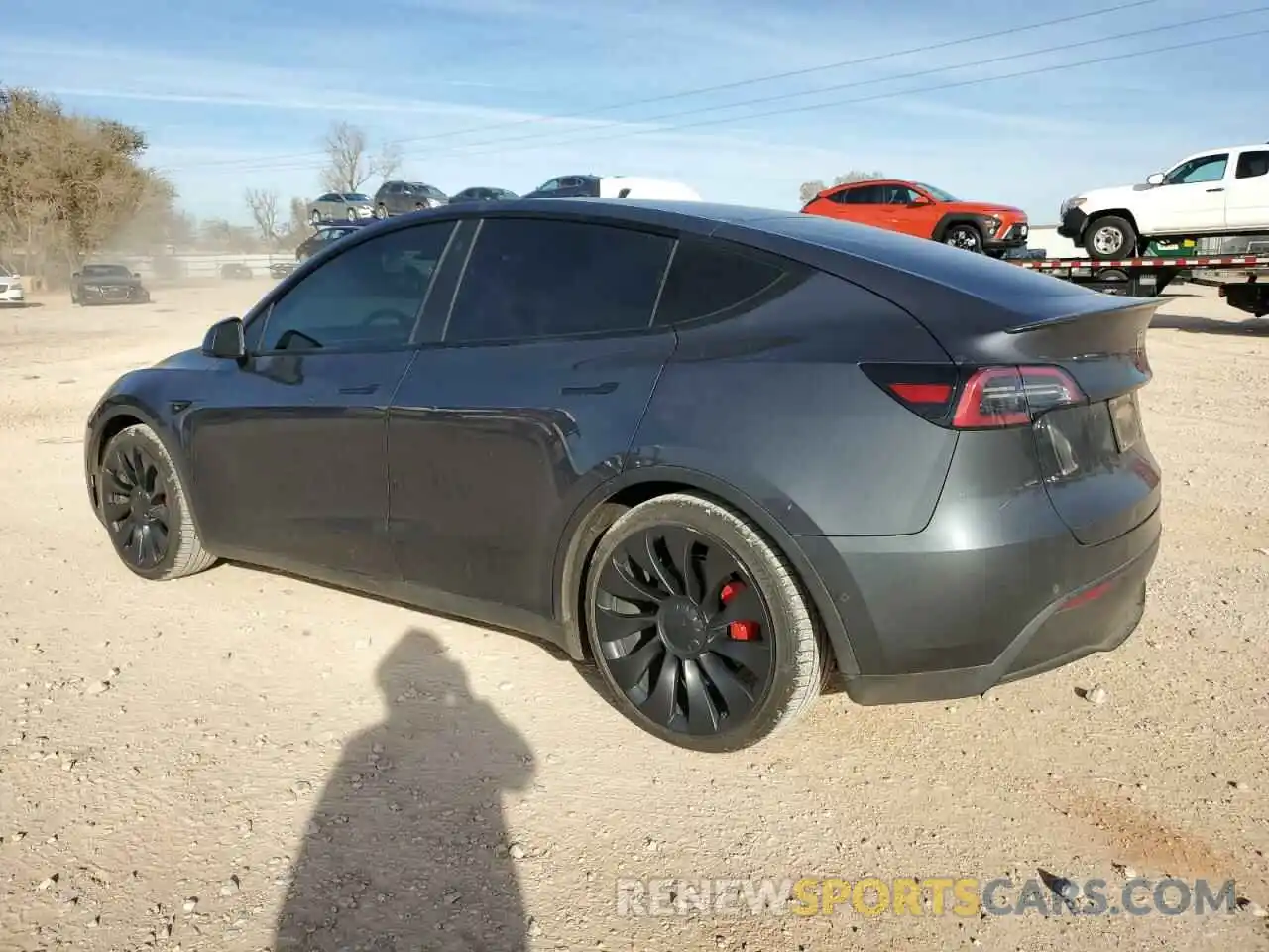 2 Photograph of a damaged car 7SAYGDEF5NF399728 TESLA MODEL Y 2022