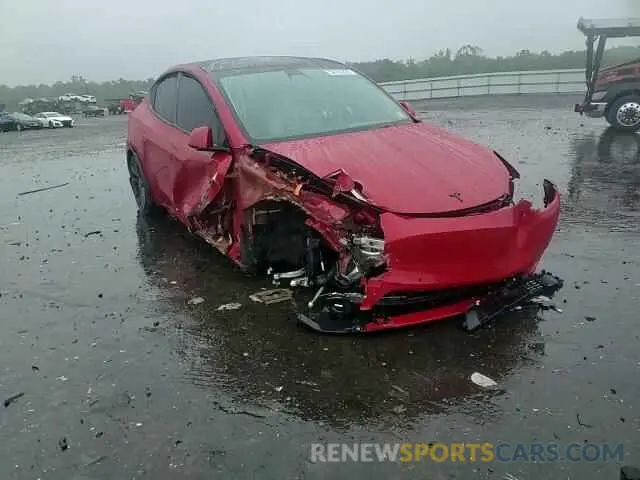 13 Photograph of a damaged car 7SAYGDEF5NF399938 TESLA MODEL Y 2022