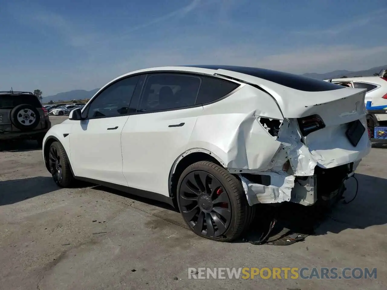 2 Photograph of a damaged car 7SAYGDEF5NF456543 TESLA MODEL Y 2022