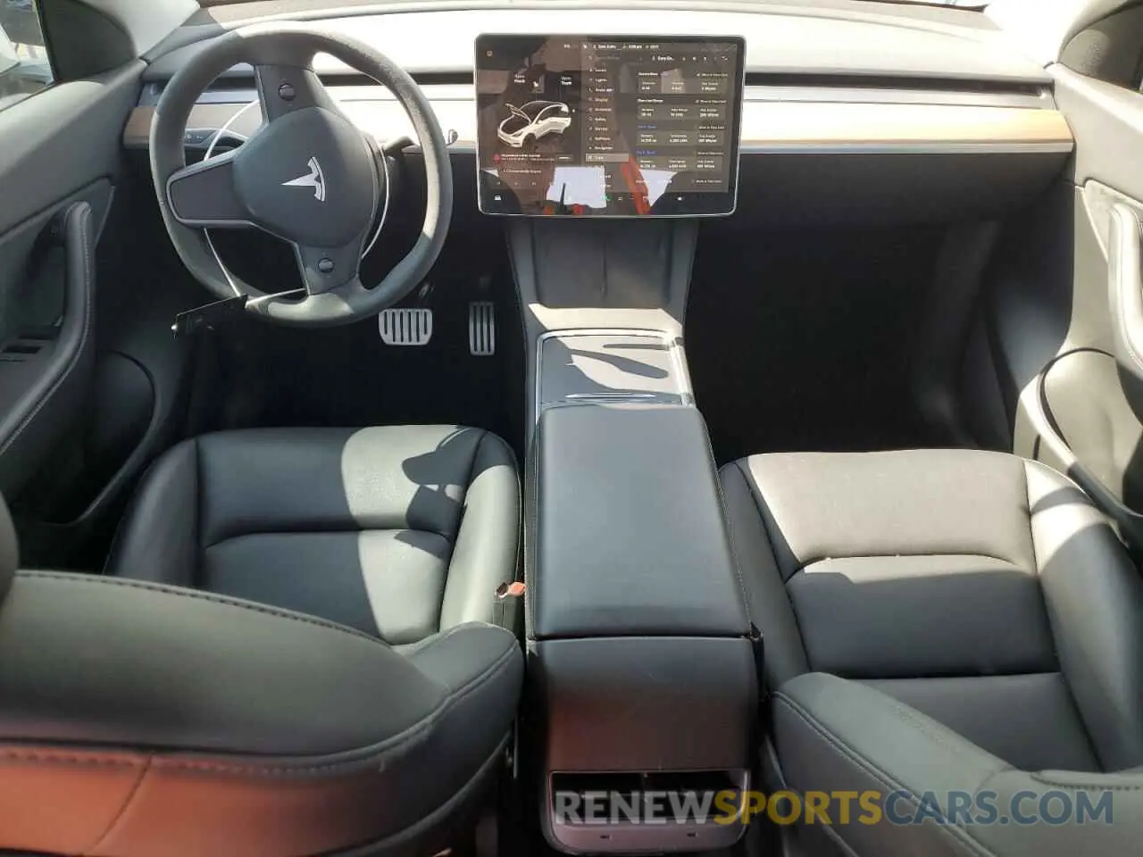 8 Photograph of a damaged car 7SAYGDEF5NF456543 TESLA MODEL Y 2022