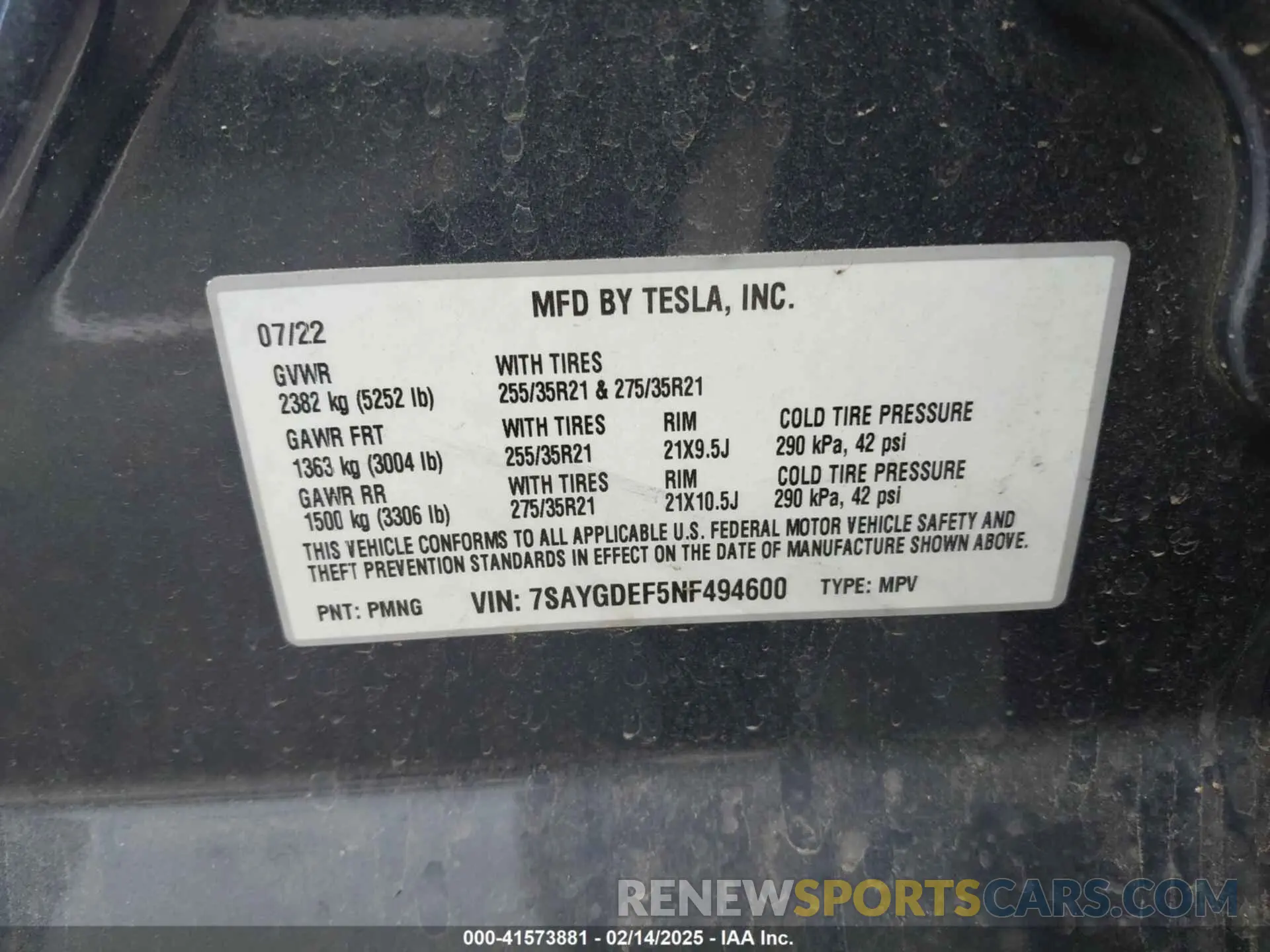 9 Photograph of a damaged car 7SAYGDEF5NF494600 TESLA MODEL Y 2022