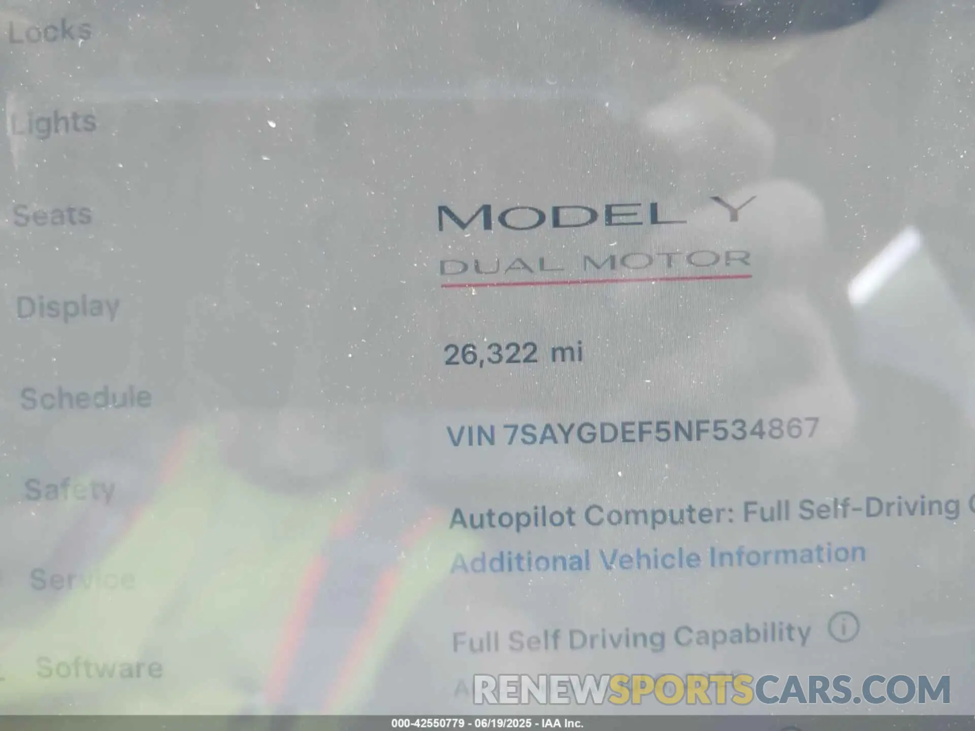 16 Photograph of a damaged car 7SAYGDEF5NF534867 TESLA MODEL Y 2022