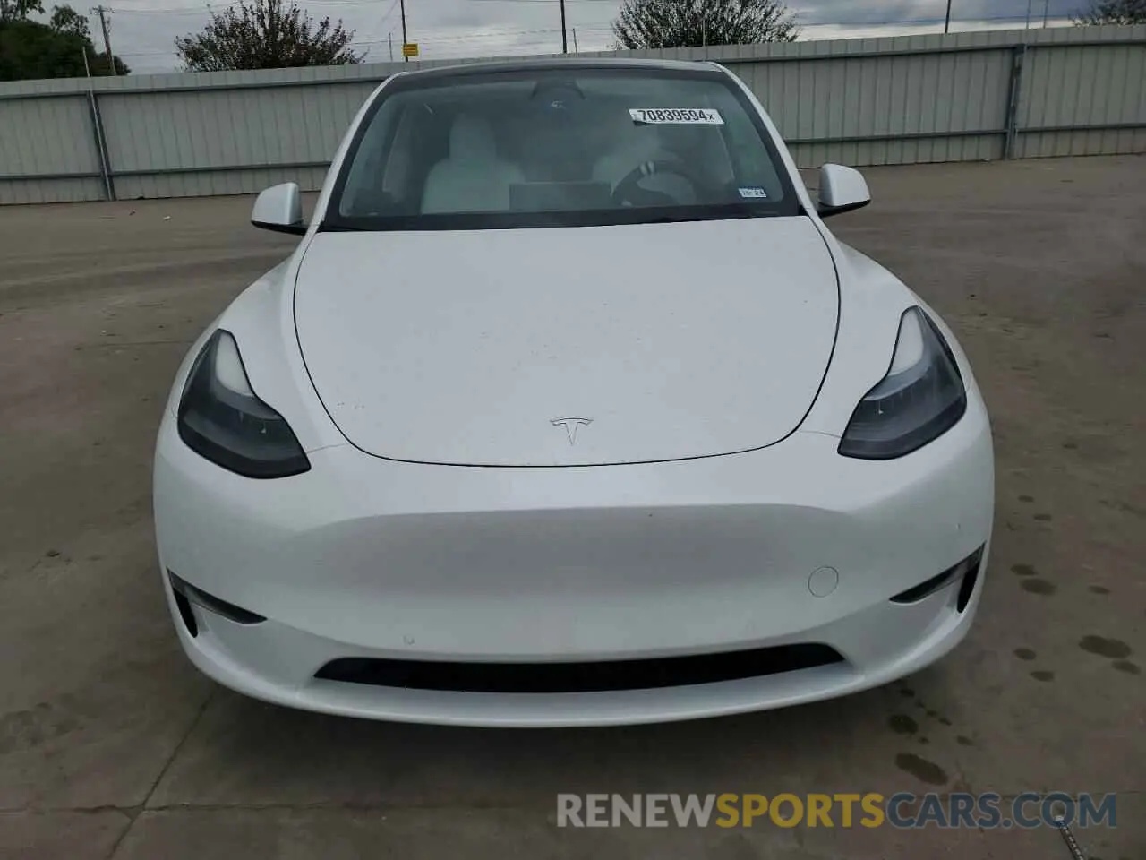 5 Photograph of a damaged car 7SAYGDEF5NF536876 TESLA MODEL Y 2022