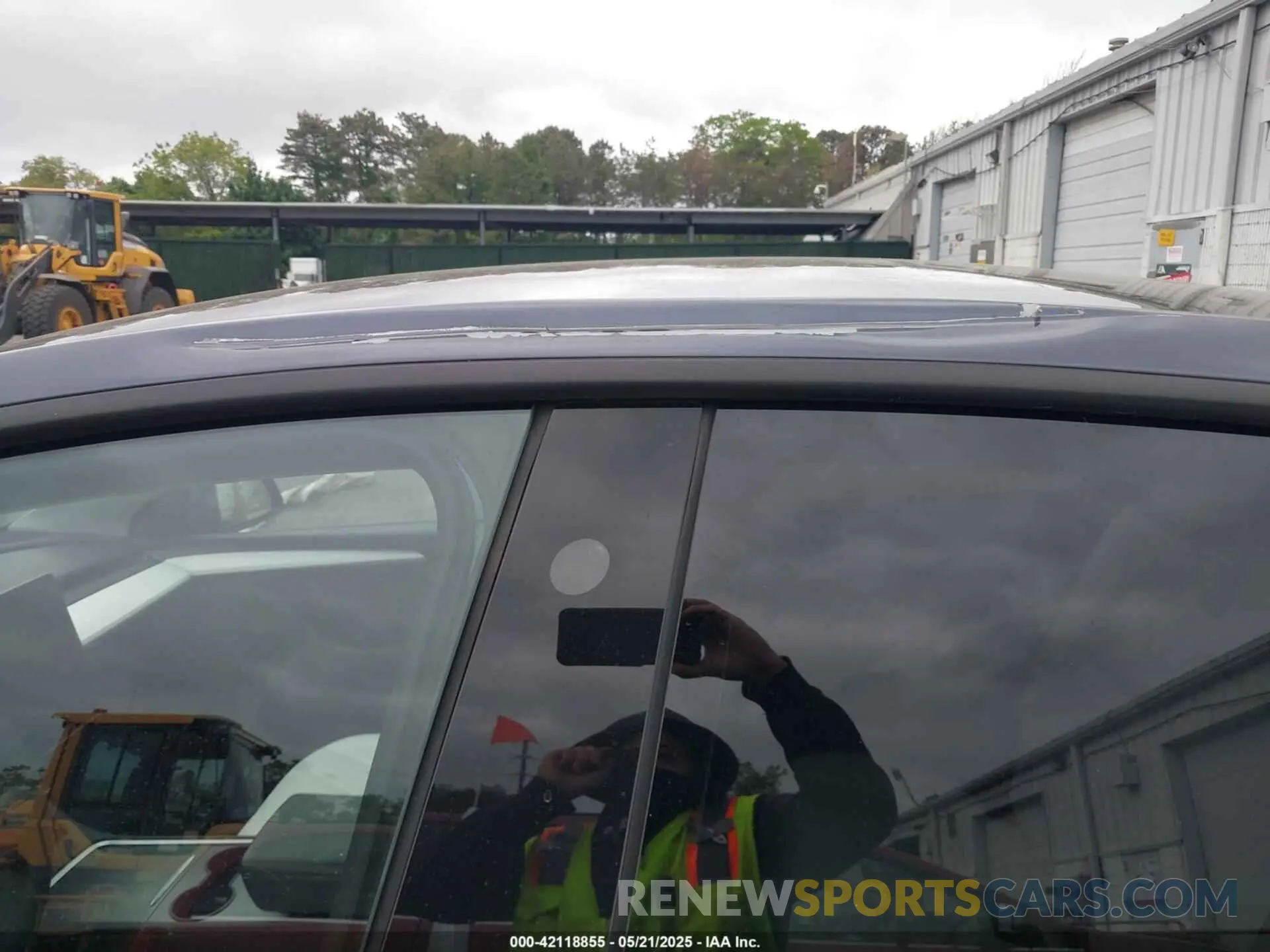 20 Photograph of a damaged car 7SAYGDEF5NF544542 TESLA MODEL Y 2022