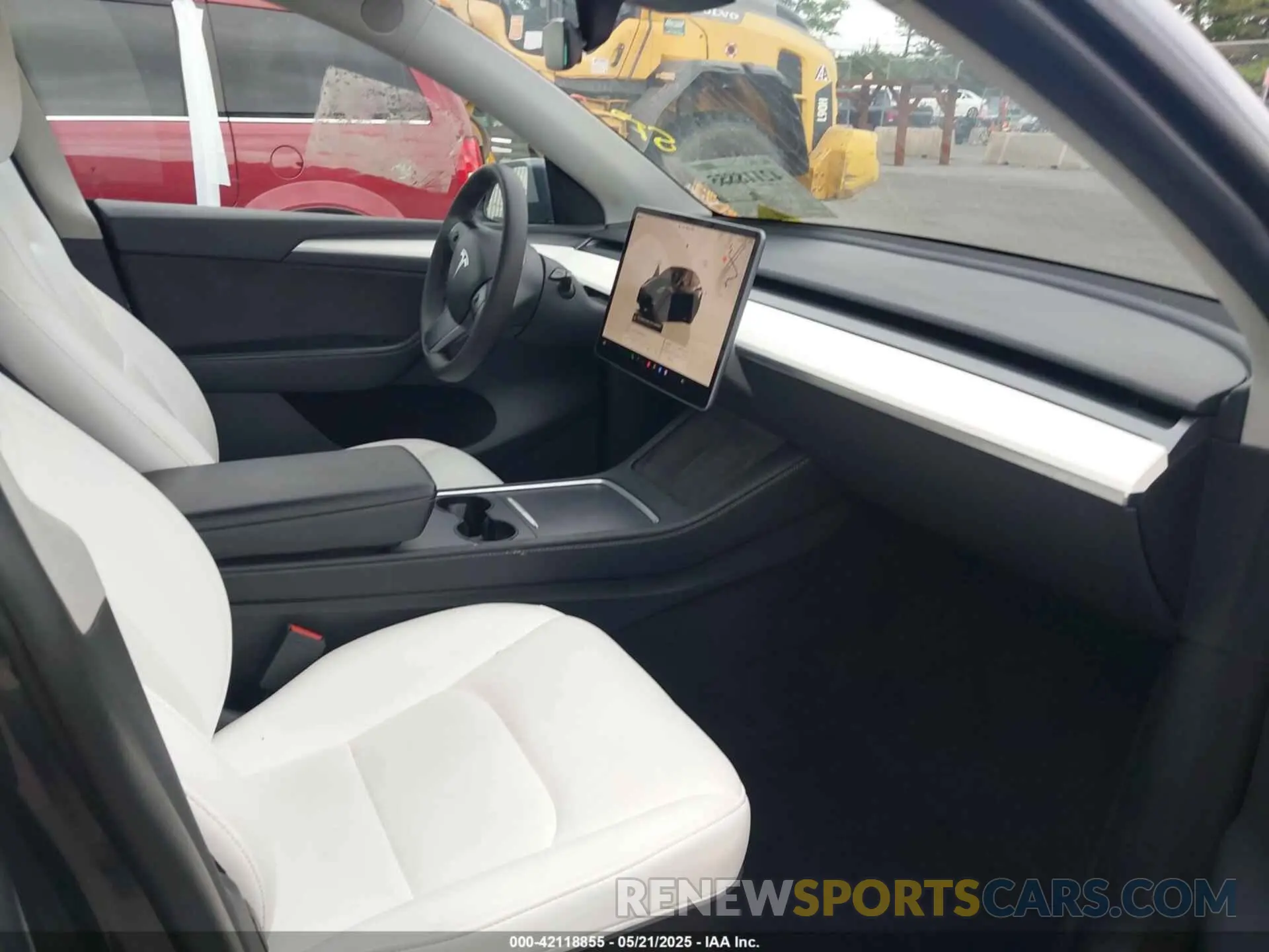 5 Photograph of a damaged car 7SAYGDEF5NF544542 TESLA MODEL Y 2022