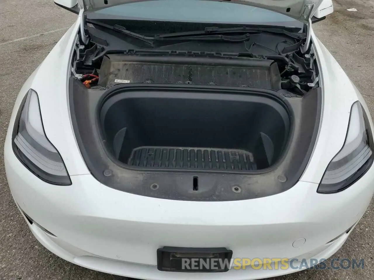 13 Photograph of a damaged car 7SAYGDEF5NF567688 TESLA MODEL Y 2022