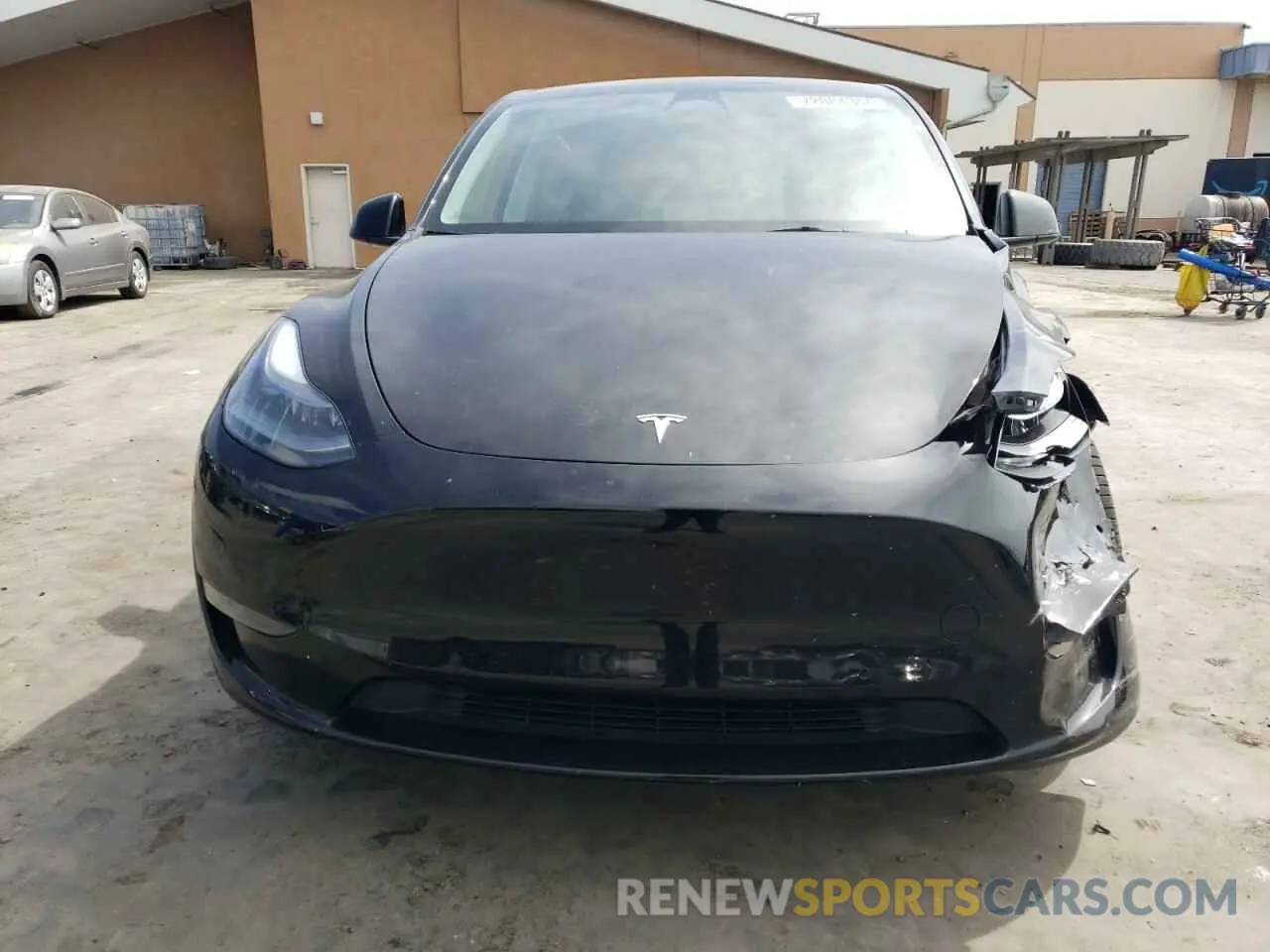 5 Photograph of a damaged car 7SAYGDEF5NF574821 TESLA MODEL Y 2022