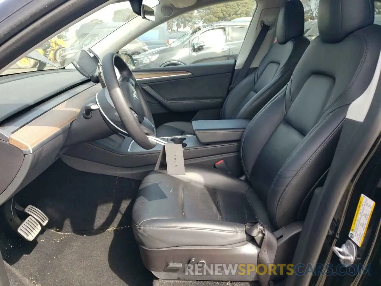 7 Photograph of a damaged car 7SAYGDEF5NF574821 TESLA MODEL Y 2022