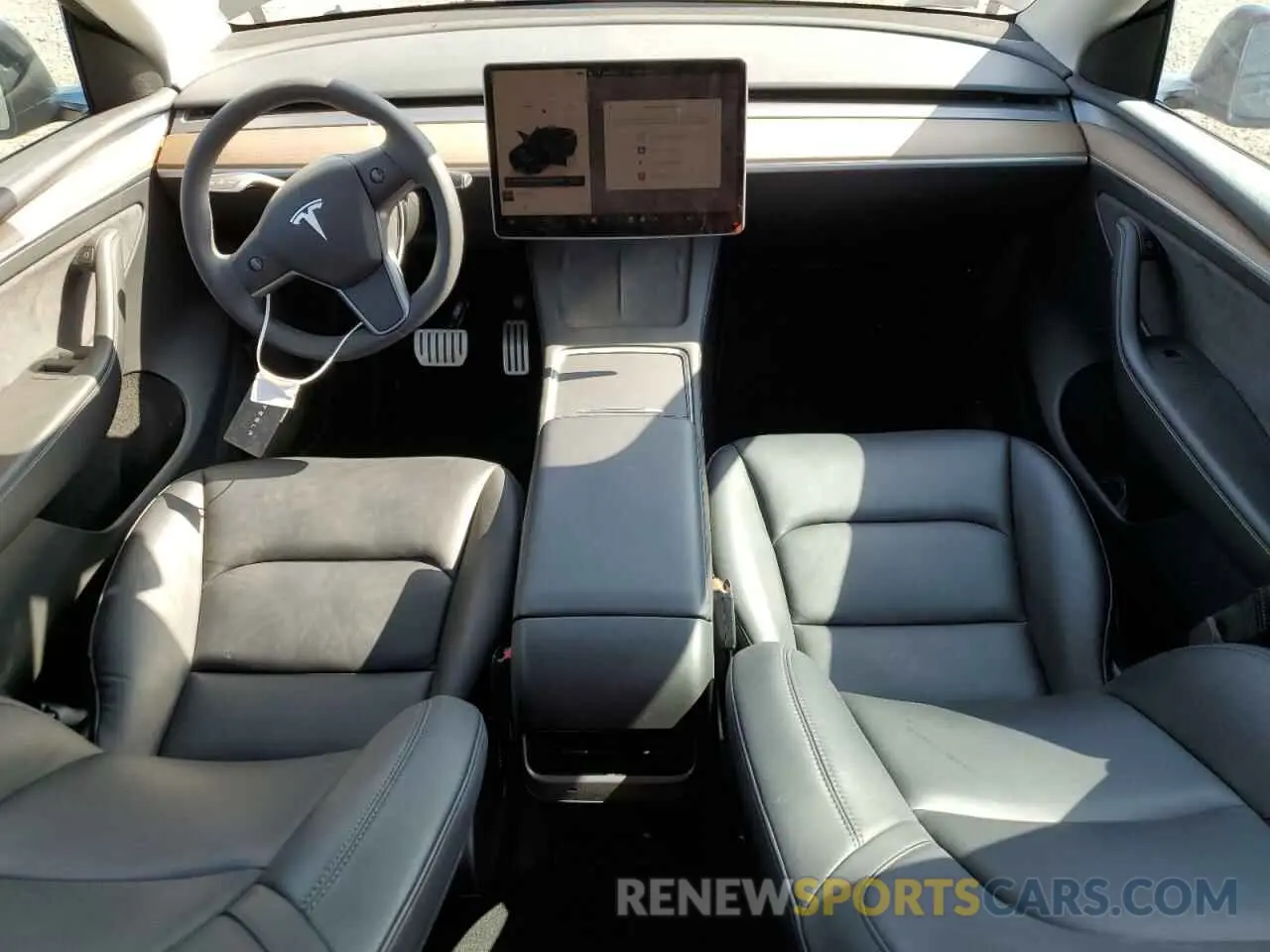 8 Photograph of a damaged car 7SAYGDEF5NF576570 TESLA MODEL Y 2022