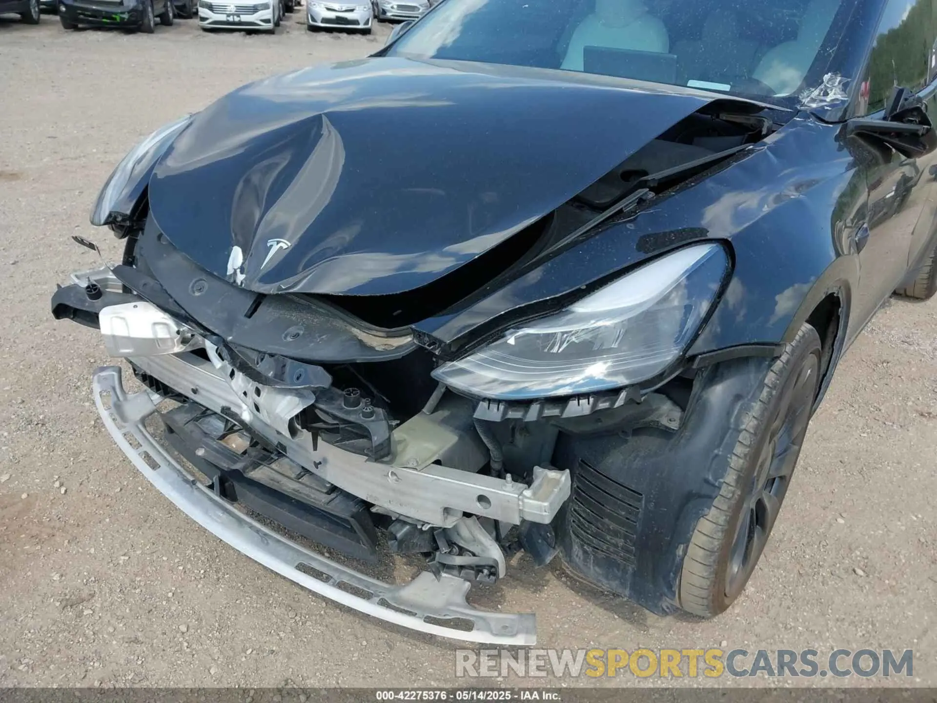 21 Photograph of a damaged car 7SAYGDEF6NF320695 TESLA MODEL Y 2022