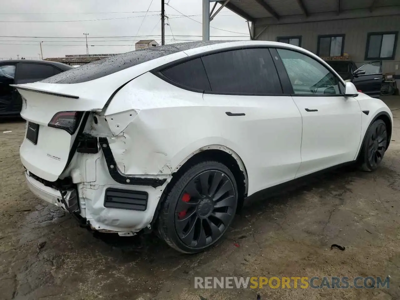 3 Photograph of a damaged car 7SAYGDEF6NF324360 TESLA MODEL Y 2022