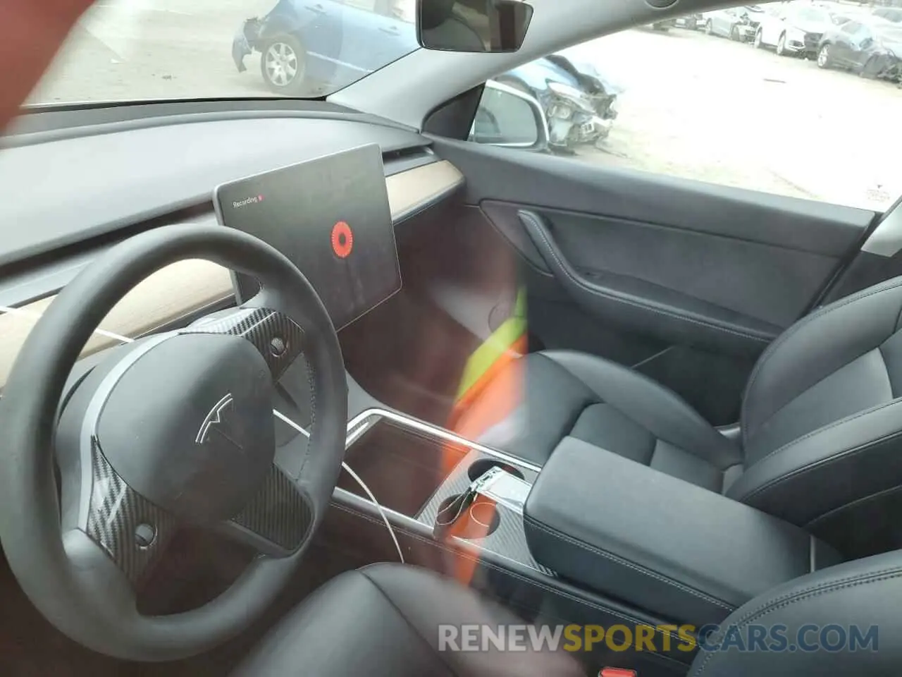 9 Photograph of a damaged car 7SAYGDEF6NF324360 TESLA MODEL Y 2022