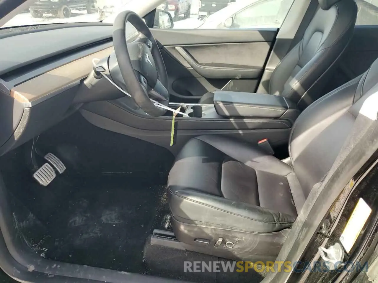 7 Photograph of a damaged car 7SAYGDEF6NF339246 TESLA MODEL Y 2022