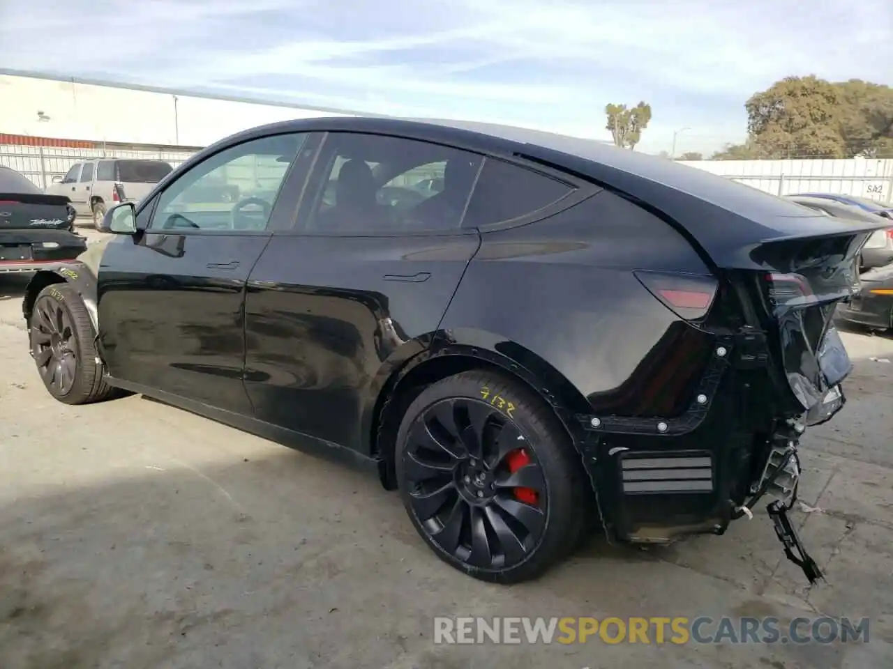 2 Photograph of a damaged car 7SAYGDEF6NF342051 TESLA MODEL Y 2022