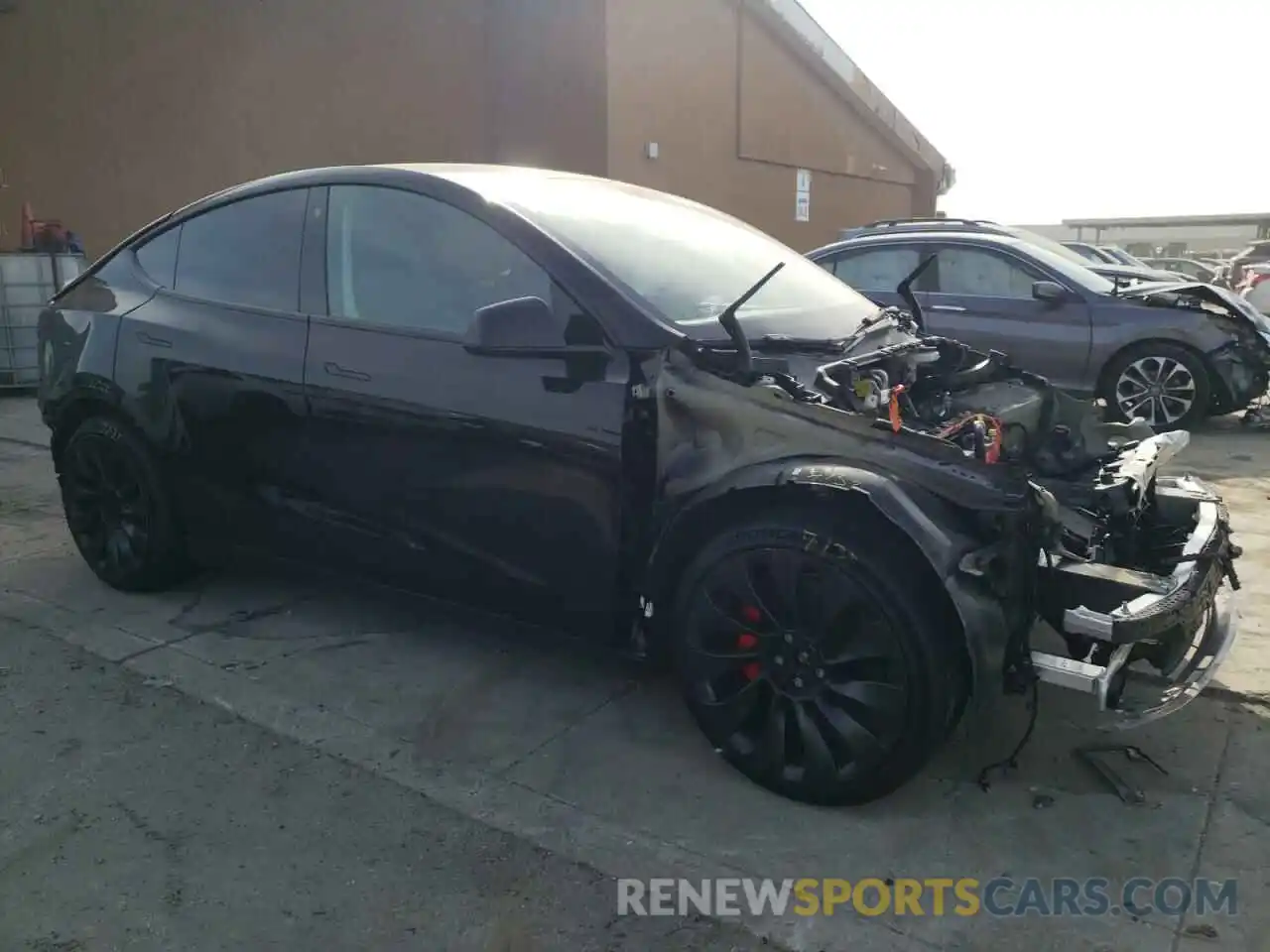 4 Photograph of a damaged car 7SAYGDEF6NF342051 TESLA MODEL Y 2022