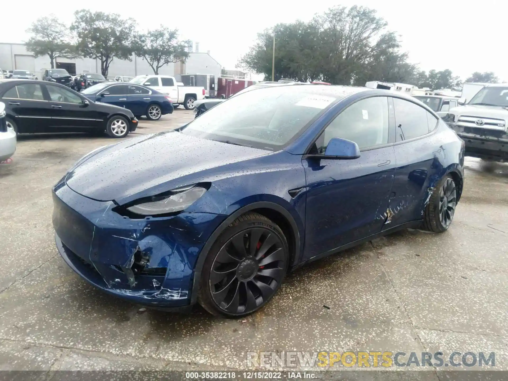 2 Photograph of a damaged car 7SAYGDEF6NF374871 TESLA MODEL Y 2022