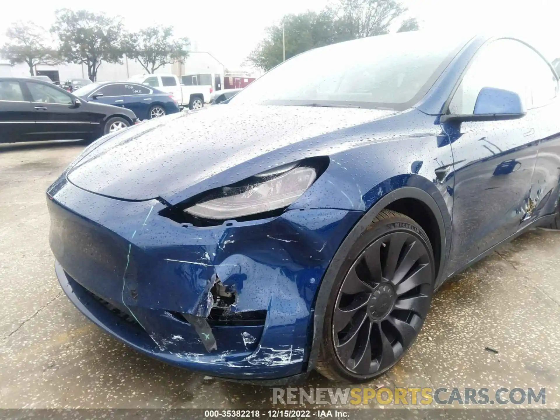 6 Photograph of a damaged car 7SAYGDEF6NF374871 TESLA MODEL Y 2022