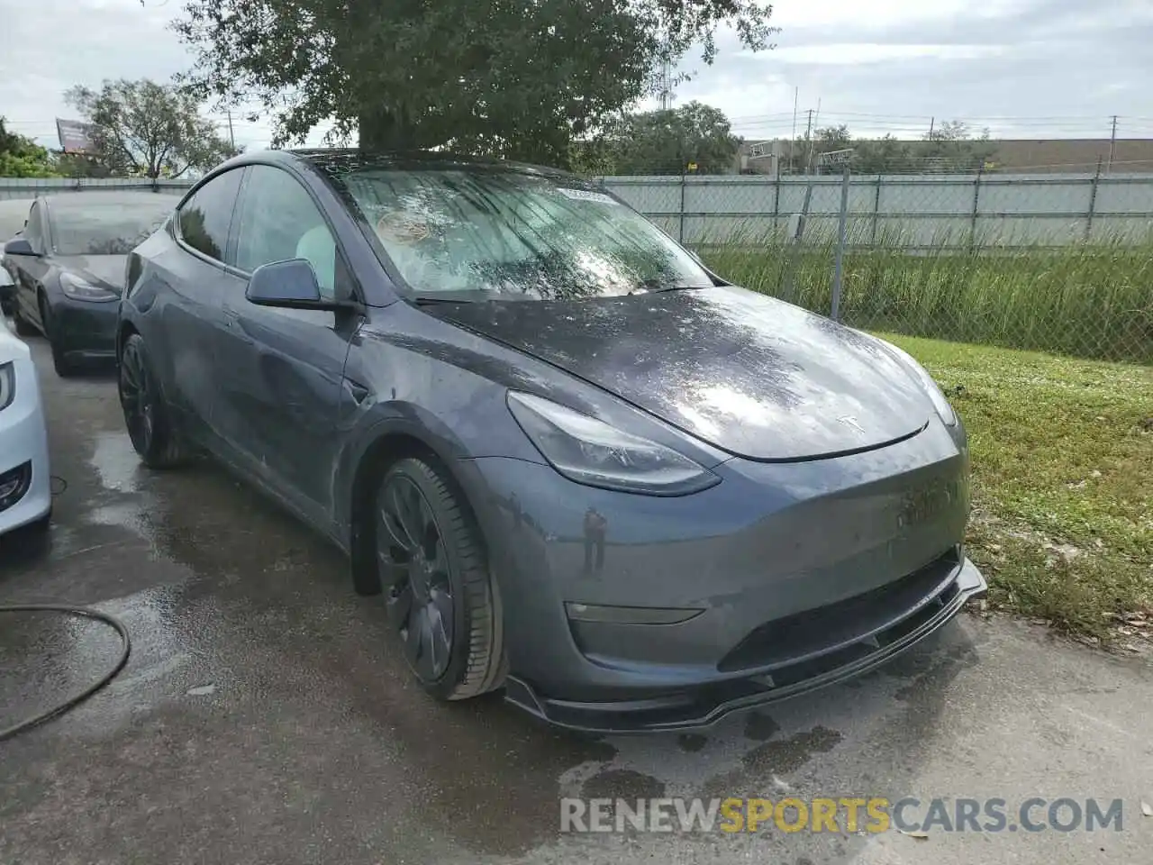 1 Photograph of a damaged car 7SAYGDEF6NF379746 TESLA MODEL Y 2022