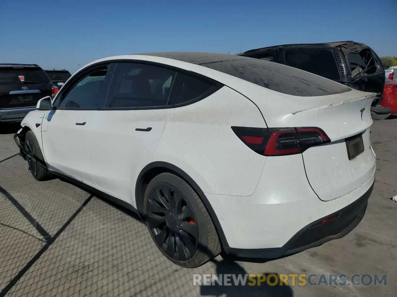 2 Photograph of a damaged car 7SAYGDEF6NF400031 TESLA MODEL Y 2022