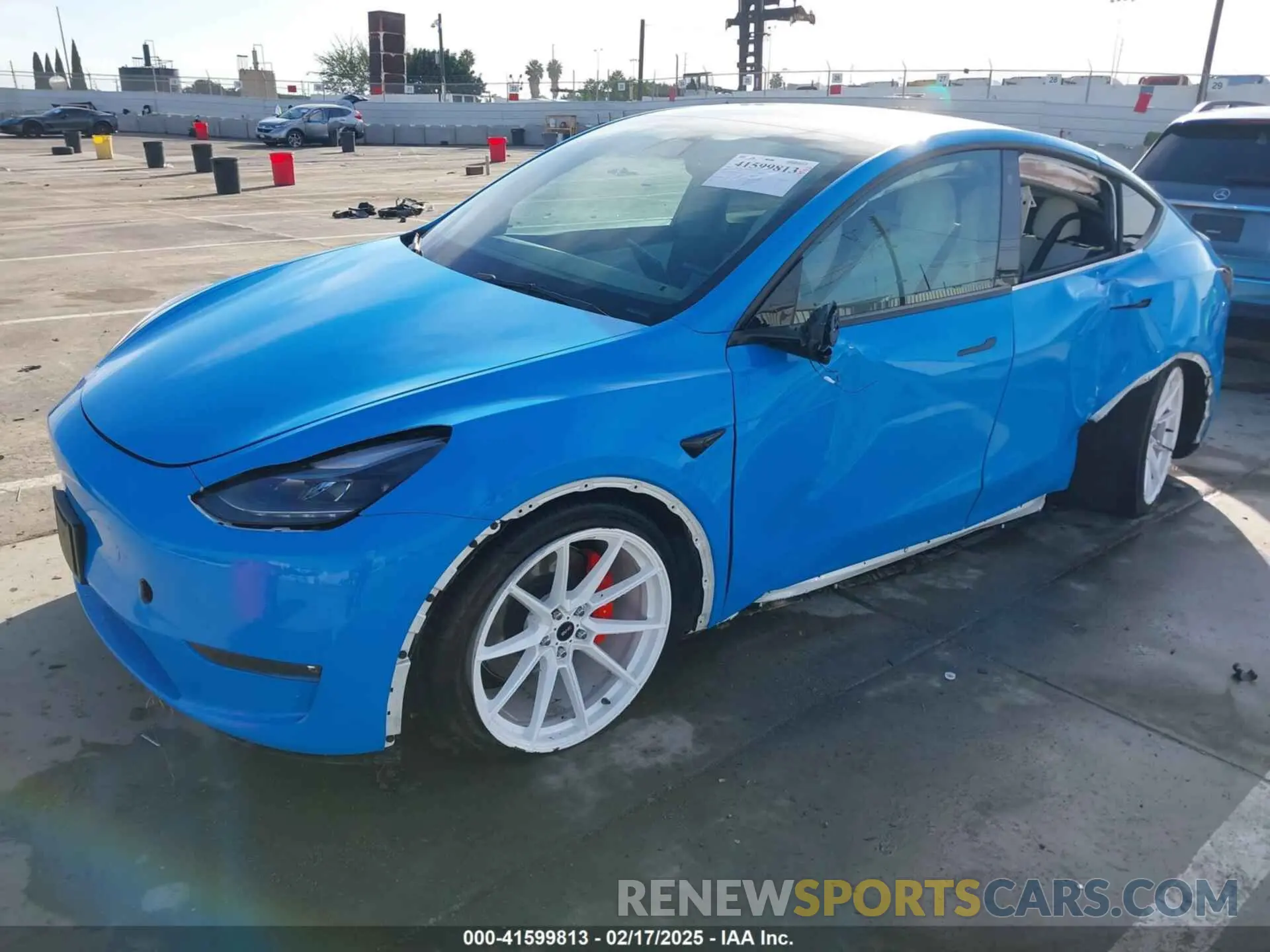 2 Photograph of a damaged car 7SAYGDEF6NF406766 TESLA MODEL Y 2022