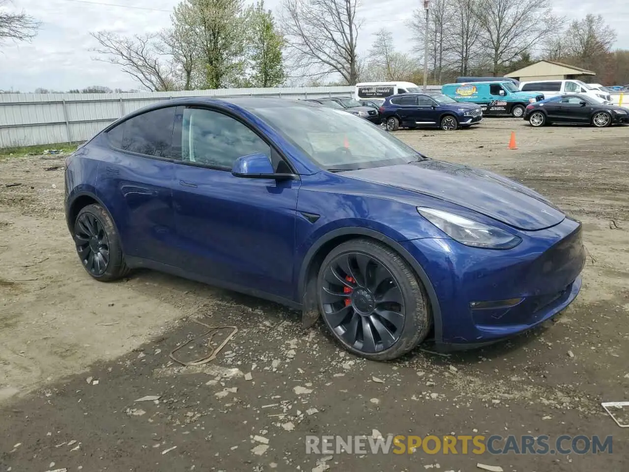 4 Photograph of a damaged car 7SAYGDEF6NF448872 TESLA MODEL Y 2022