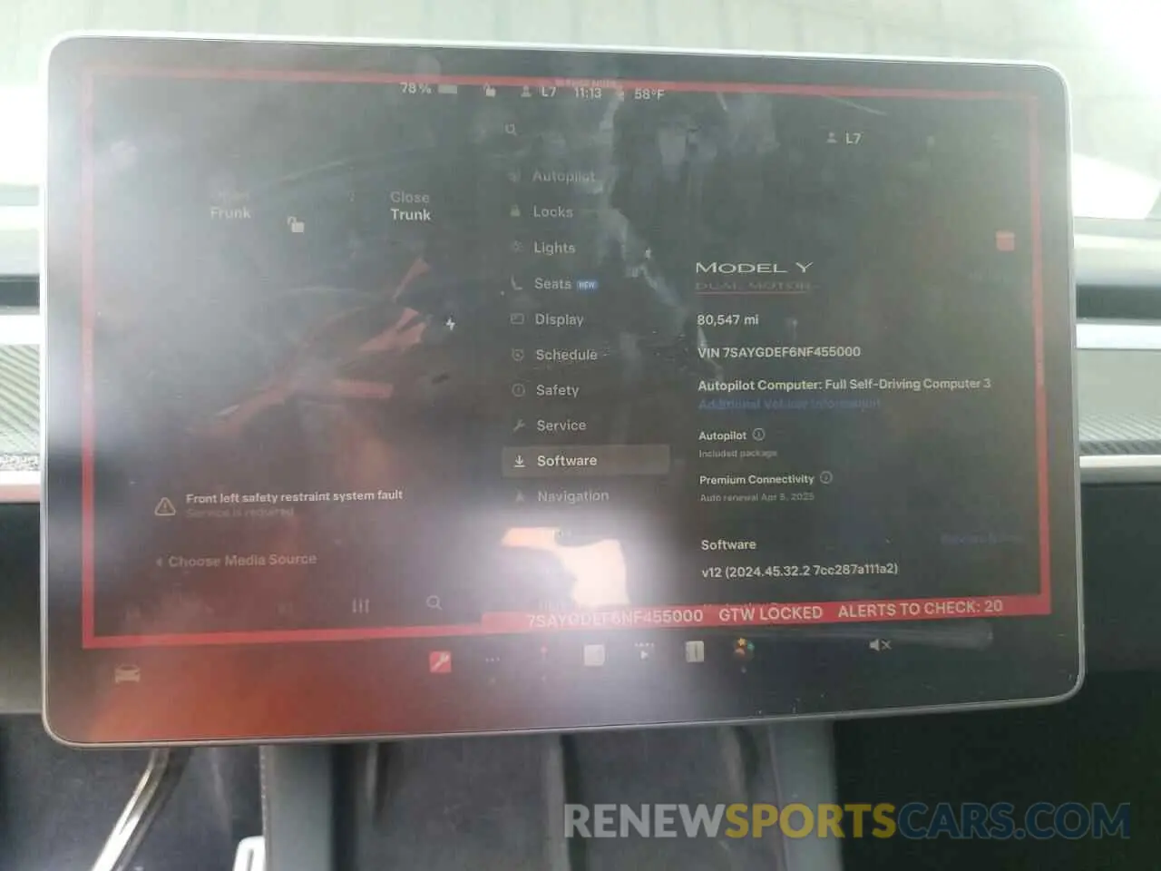 9 Photograph of a damaged car 7SAYGDEF6NF455000 TESLA MODEL Y 2022