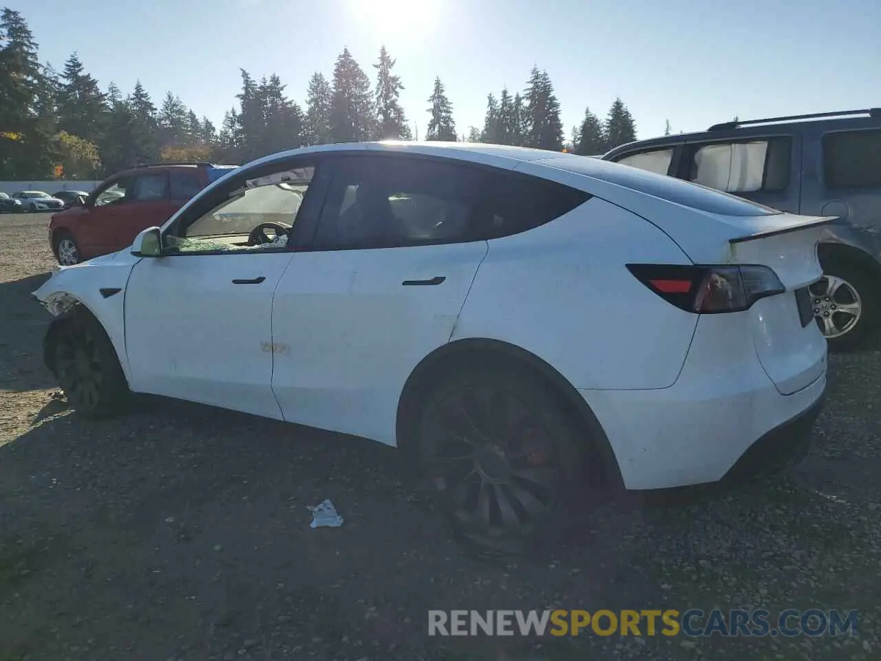2 Photograph of a damaged car 7SAYGDEF6NF463307 TESLA MODEL Y 2022