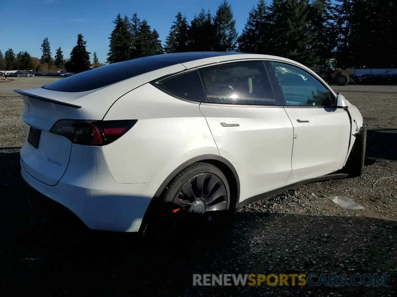 3 Photograph of a damaged car 7SAYGDEF6NF463307 TESLA MODEL Y 2022