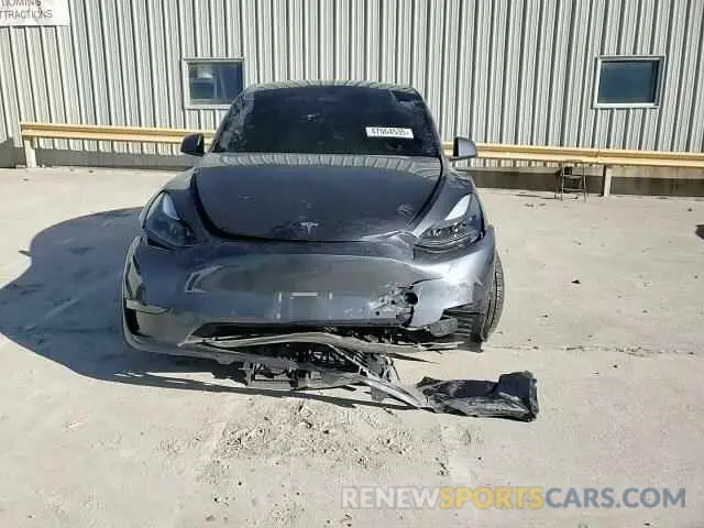 12 Photograph of a damaged car 7SAYGDEF6NF485288 TESLA MODEL Y 2022