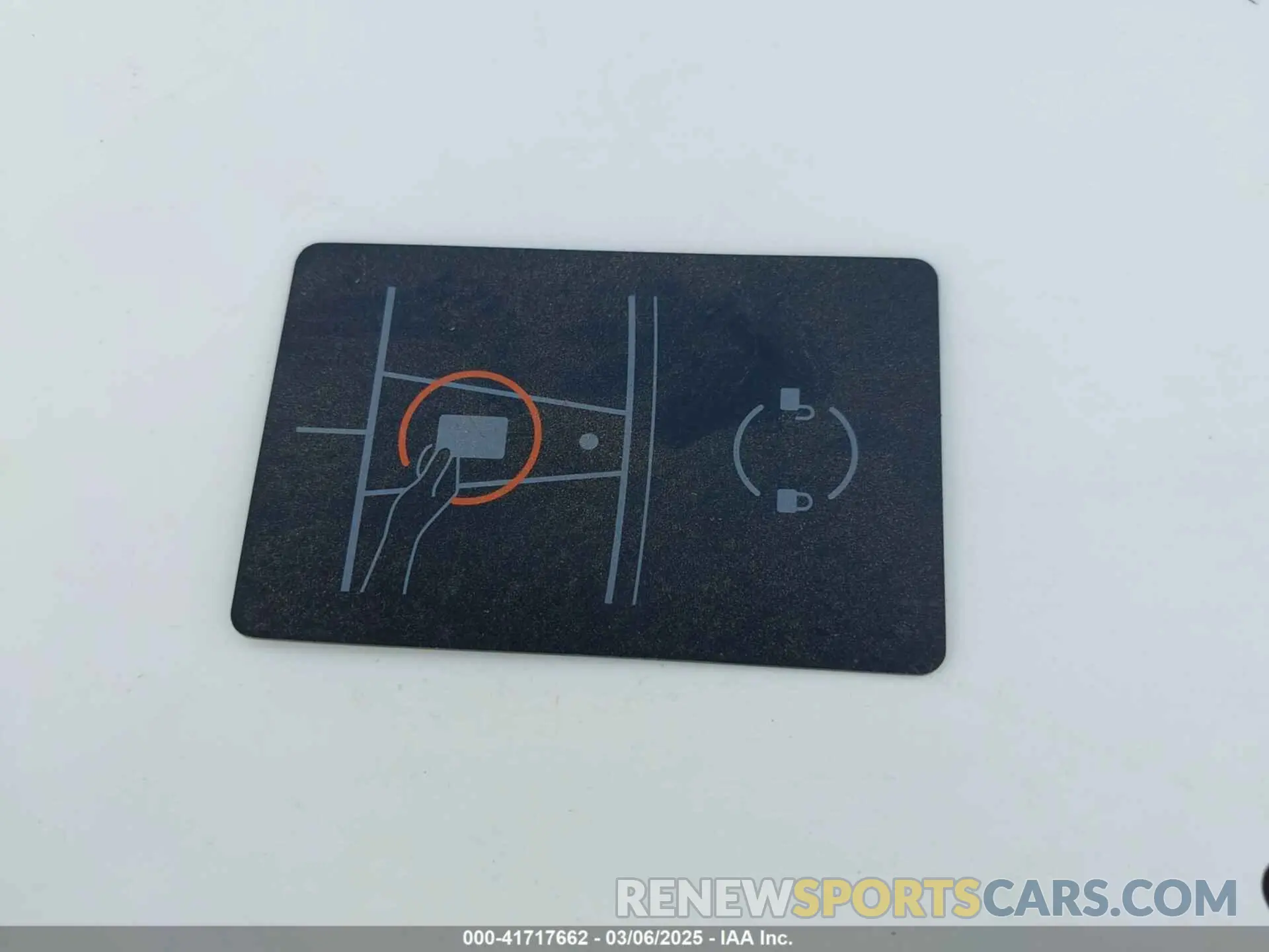11 Photograph of a damaged car 7SAYGDEF6NF532027 TESLA MODEL Y 2022