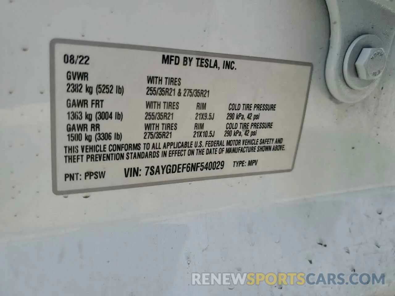 13 Photograph of a damaged car 7SAYGDEF6NF540029 TESLA MODEL Y 2022