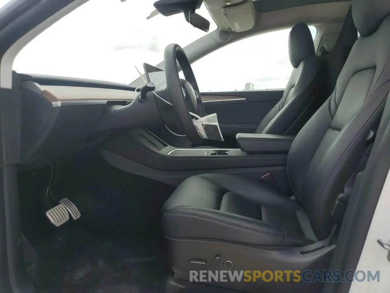 7 Photograph of a damaged car 7SAYGDEF6NF540029 TESLA MODEL Y 2022
