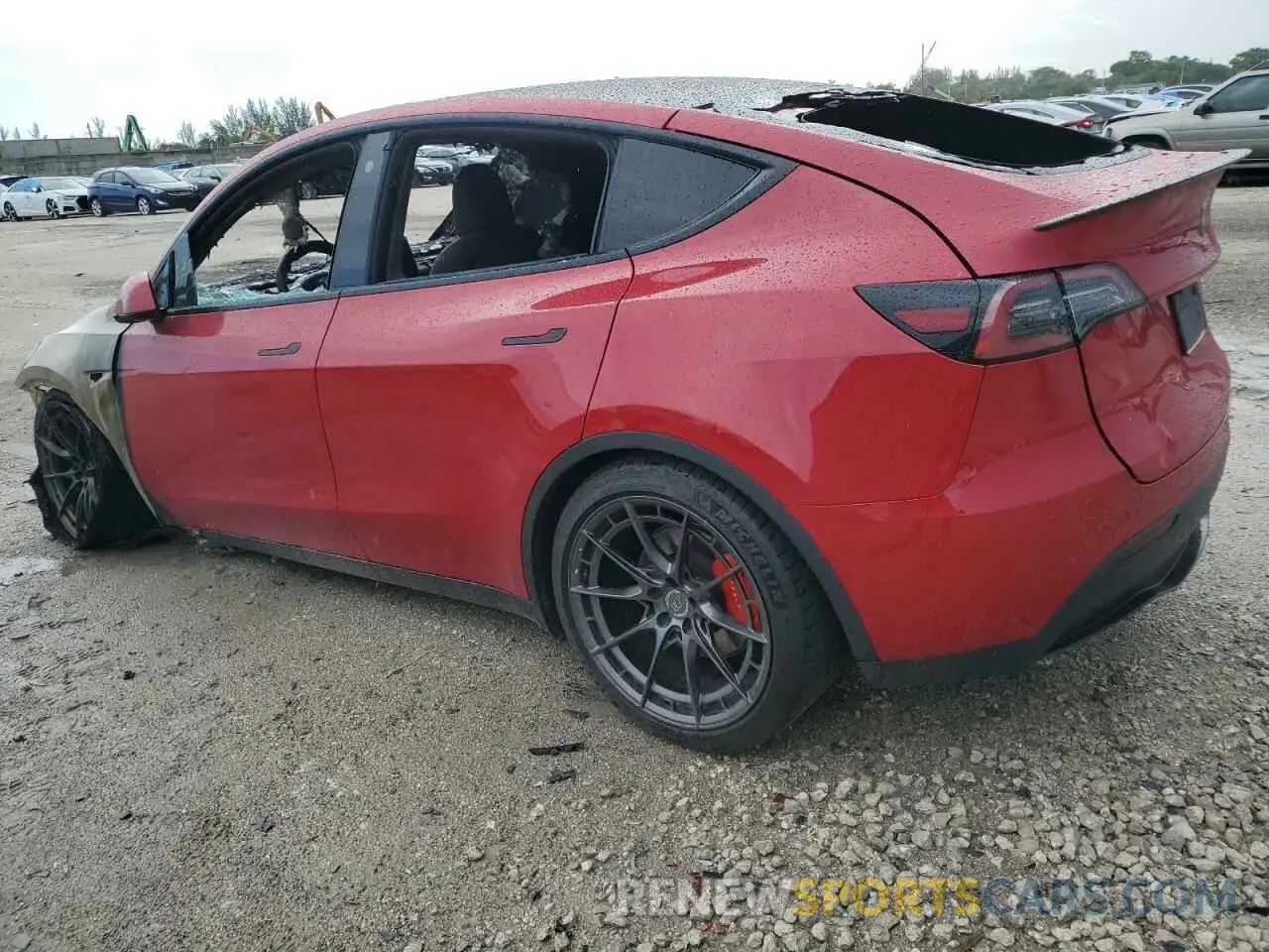 2 Photograph of a damaged car 7SAYGDEF7NF309074 TESLA MODEL Y 2022