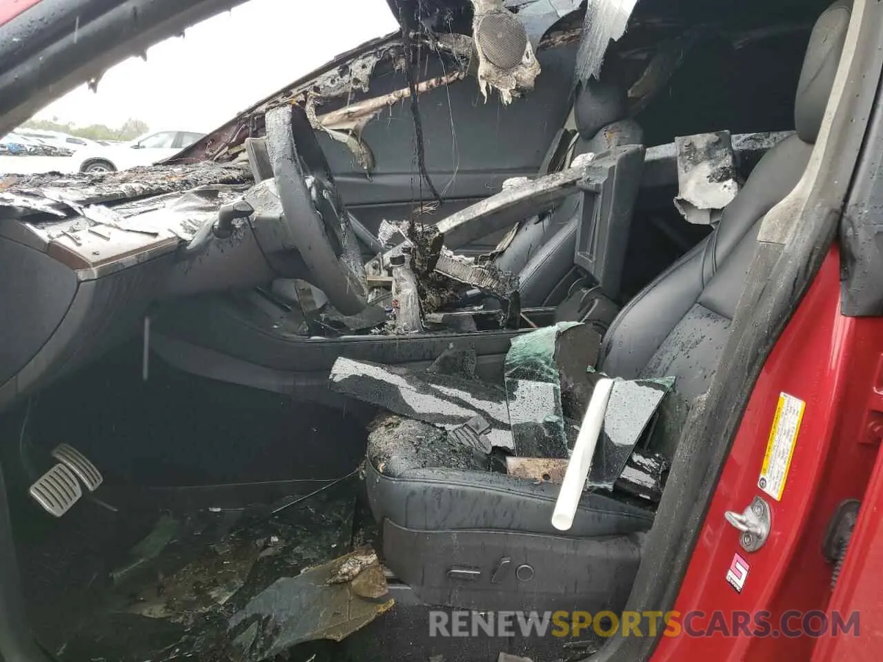 7 Photograph of a damaged car 7SAYGDEF7NF309074 TESLA MODEL Y 2022