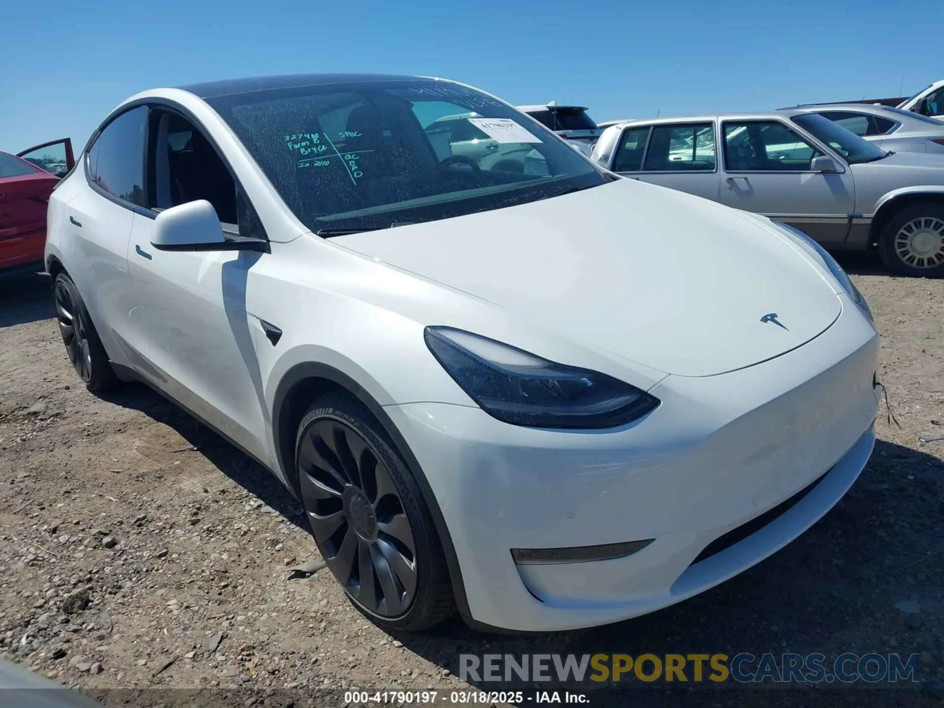 1 Photograph of a damaged car 7SAYGDEF7NF327400 TESLA MODEL Y 2022