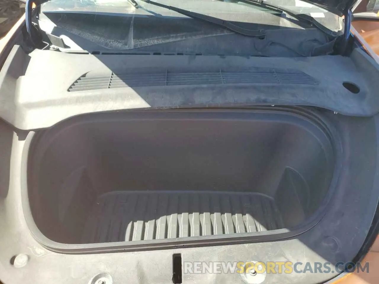 11 Photograph of a damaged car 7SAYGDEF7NF336355 TESLA MODEL Y 2022