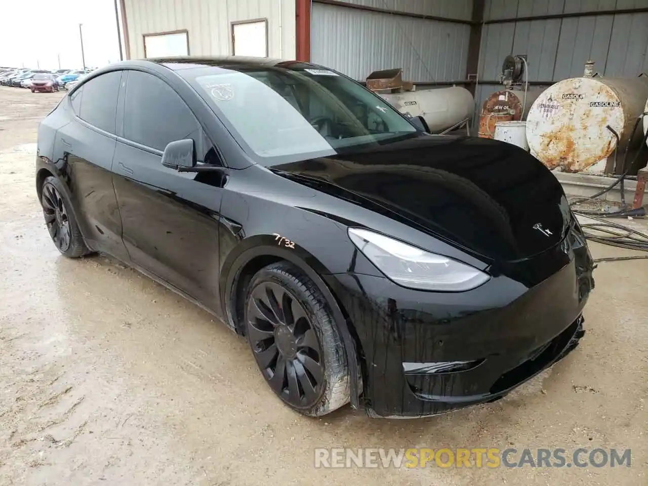 1 Photograph of a damaged car 7SAYGDEF7NF391145 TESLA MODEL Y 2022