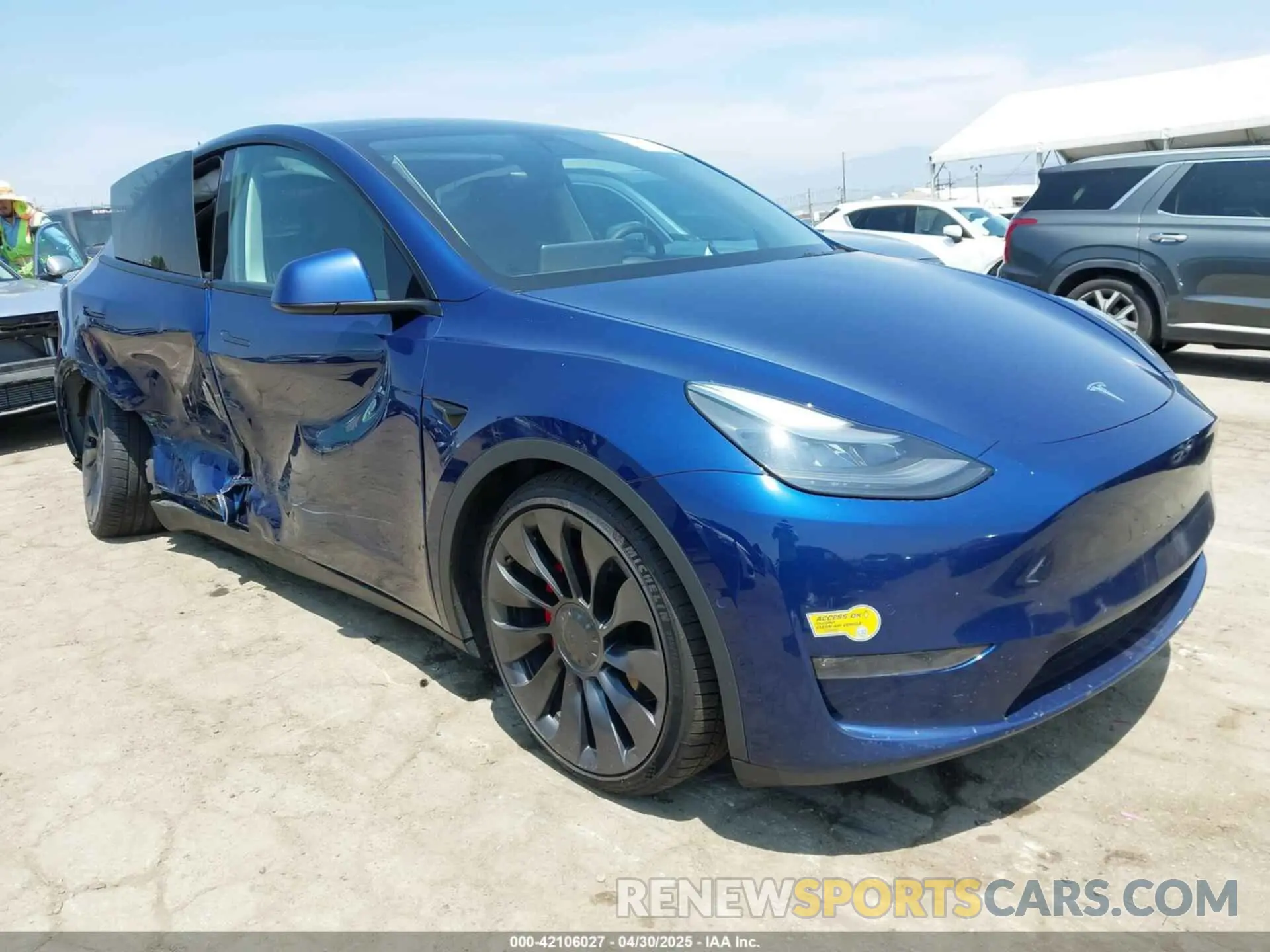 1 Photograph of a damaged car 7SAYGDEF7NF393235 TESLA MODEL Y 2022