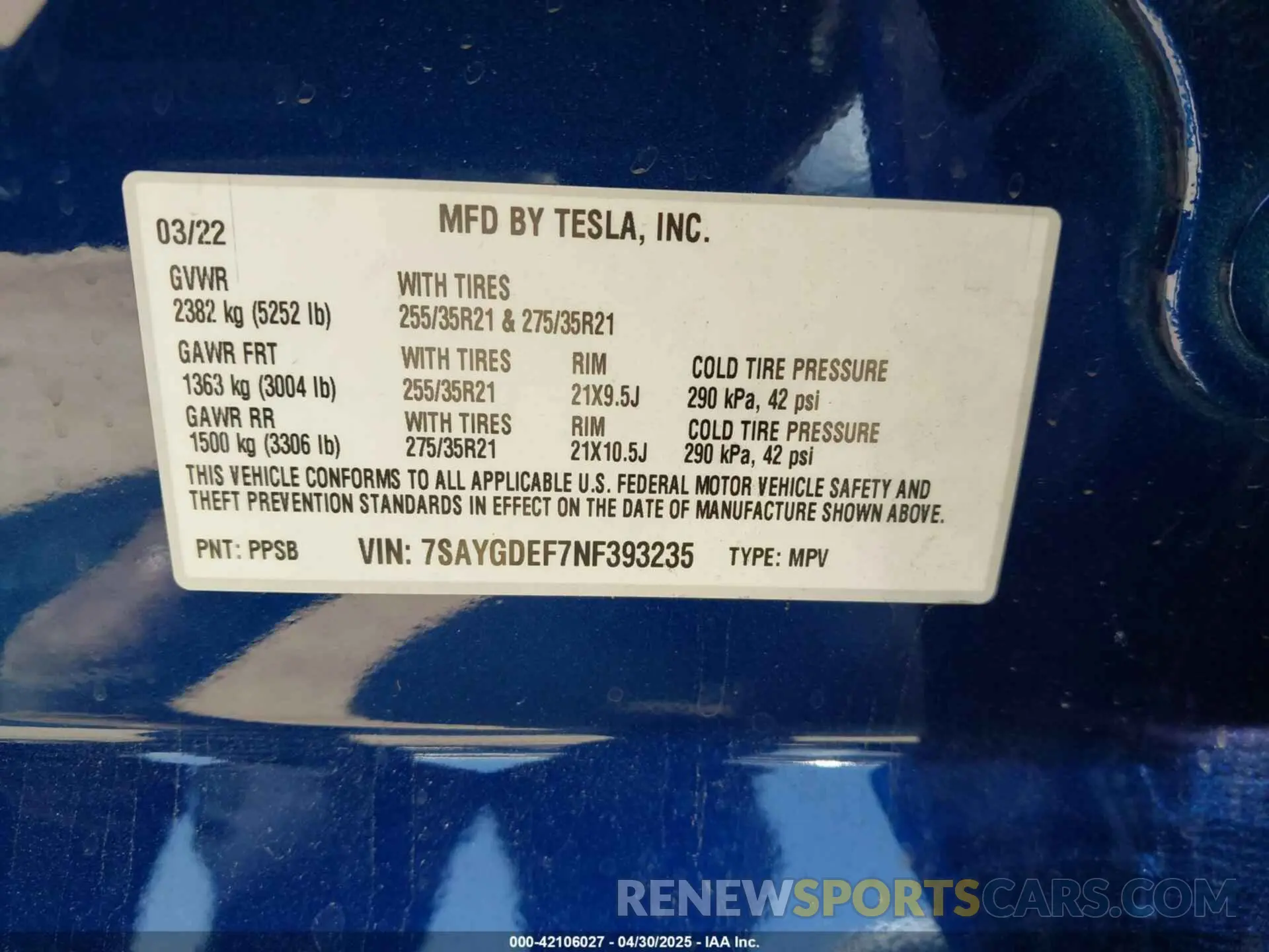 9 Photograph of a damaged car 7SAYGDEF7NF393235 TESLA MODEL Y 2022