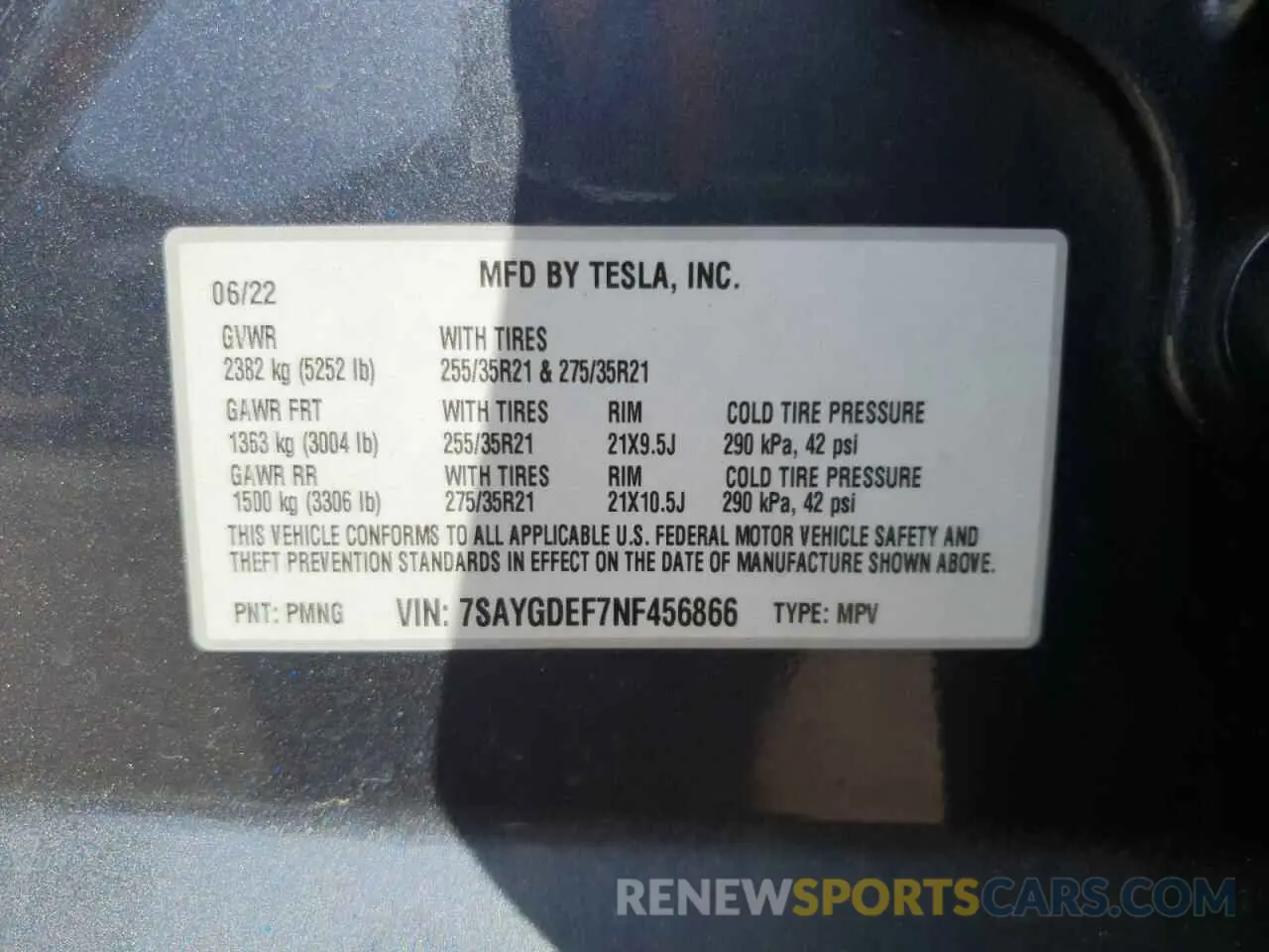 12 Photograph of a damaged car 7SAYGDEF7NF456866 TESLA MODEL Y 2022
