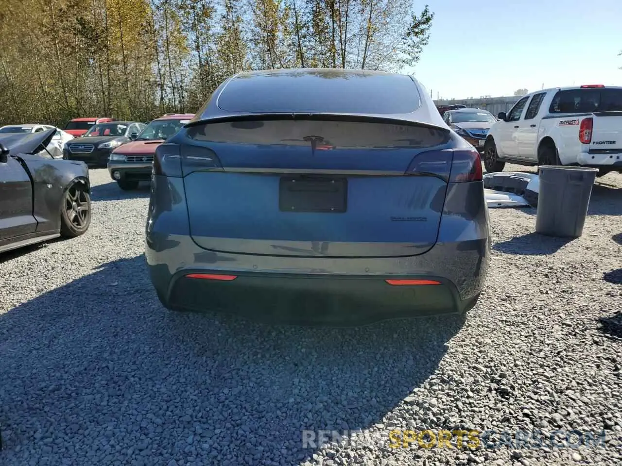 6 Photograph of a damaged car 7SAYGDEF7NF463302 TESLA MODEL Y 2022