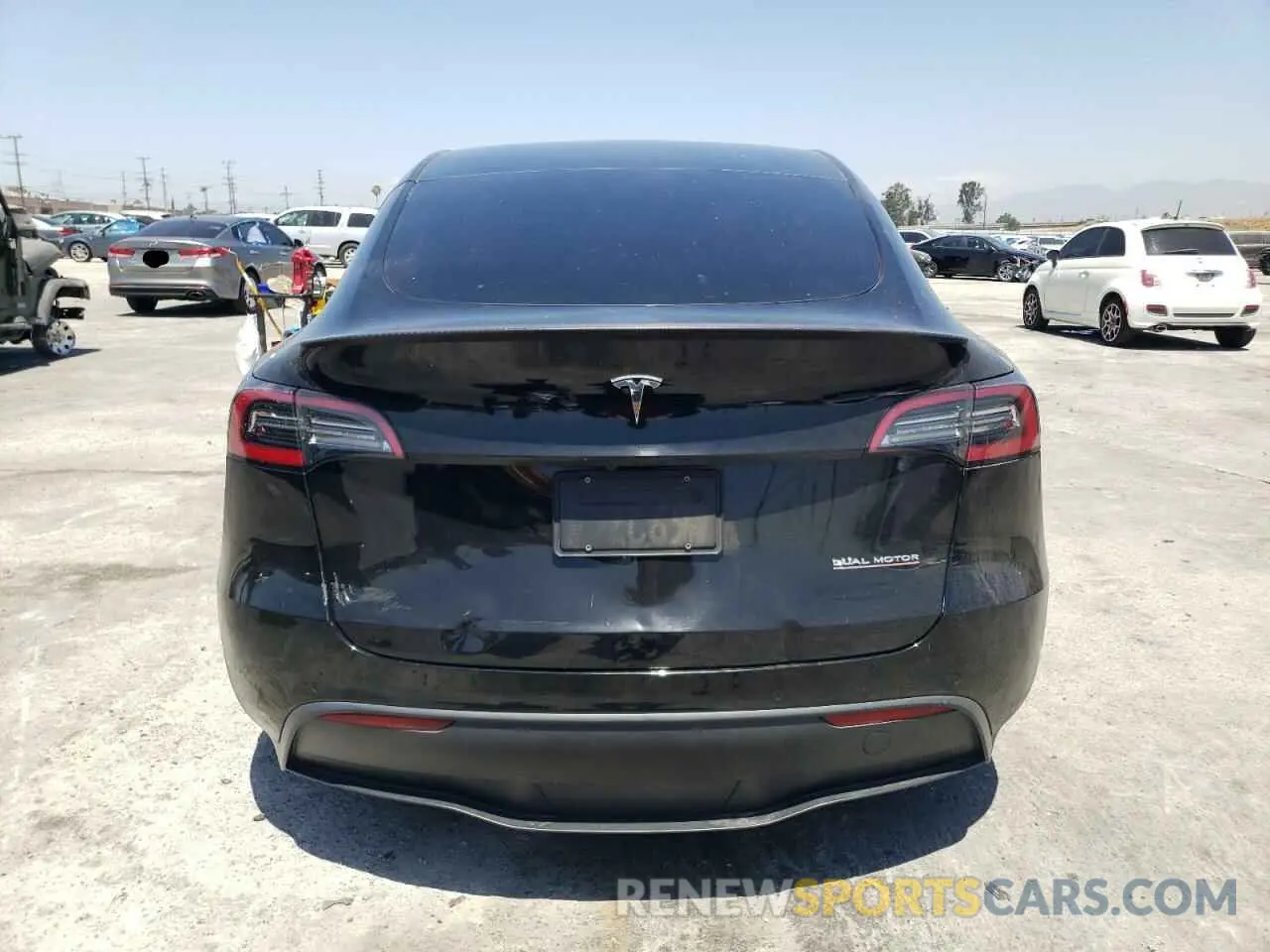 6 Photograph of a damaged car 7SAYGDEF7NF485011 TESLA MODEL Y 2022