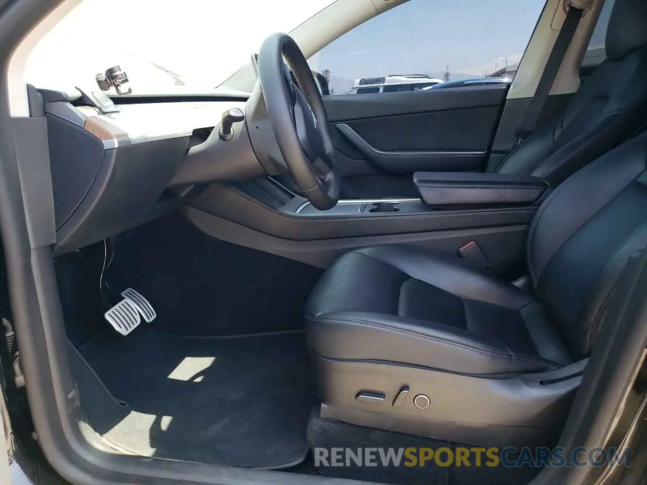 7 Photograph of a damaged car 7SAYGDEF7NF485011 TESLA MODEL Y 2022
