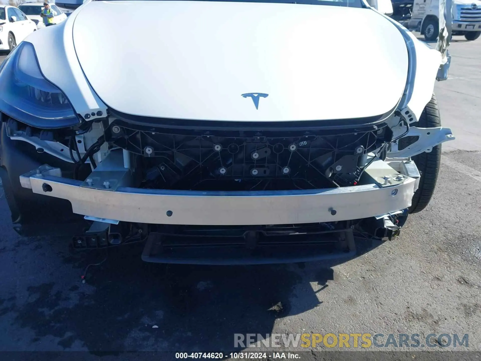 6 Photograph of a damaged car 7SAYGDEF7NF488104 TESLA MODEL Y 2022
