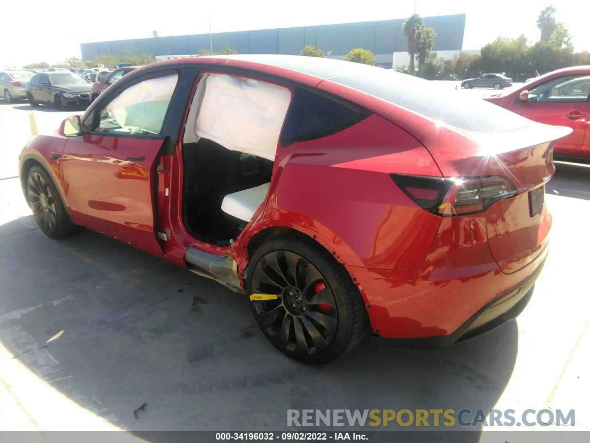 3 Photograph of a damaged car 7SAYGDEF7NF488264 TESLA MODEL Y 2022