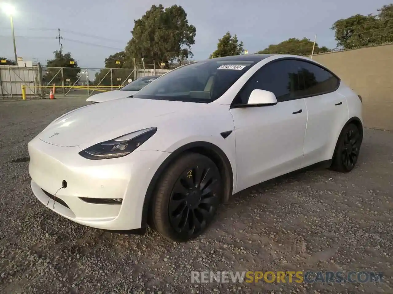 1 Photograph of a damaged car 7SAYGDEF7NF491150 TESLA MODEL Y 2022