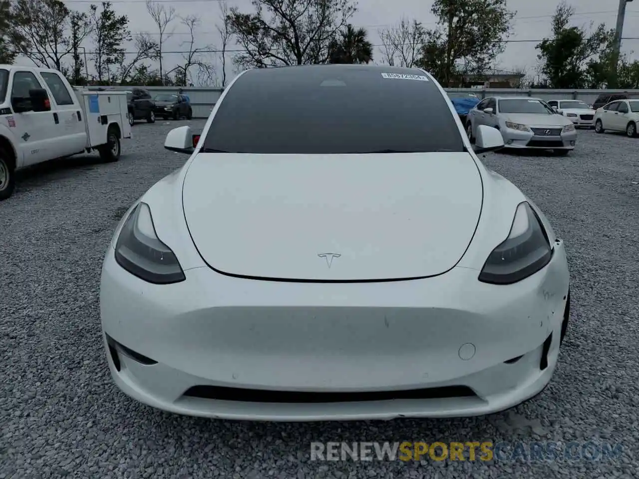 5 Photograph of a damaged car 7SAYGDEF7NF537009 TESLA MODEL Y 2022