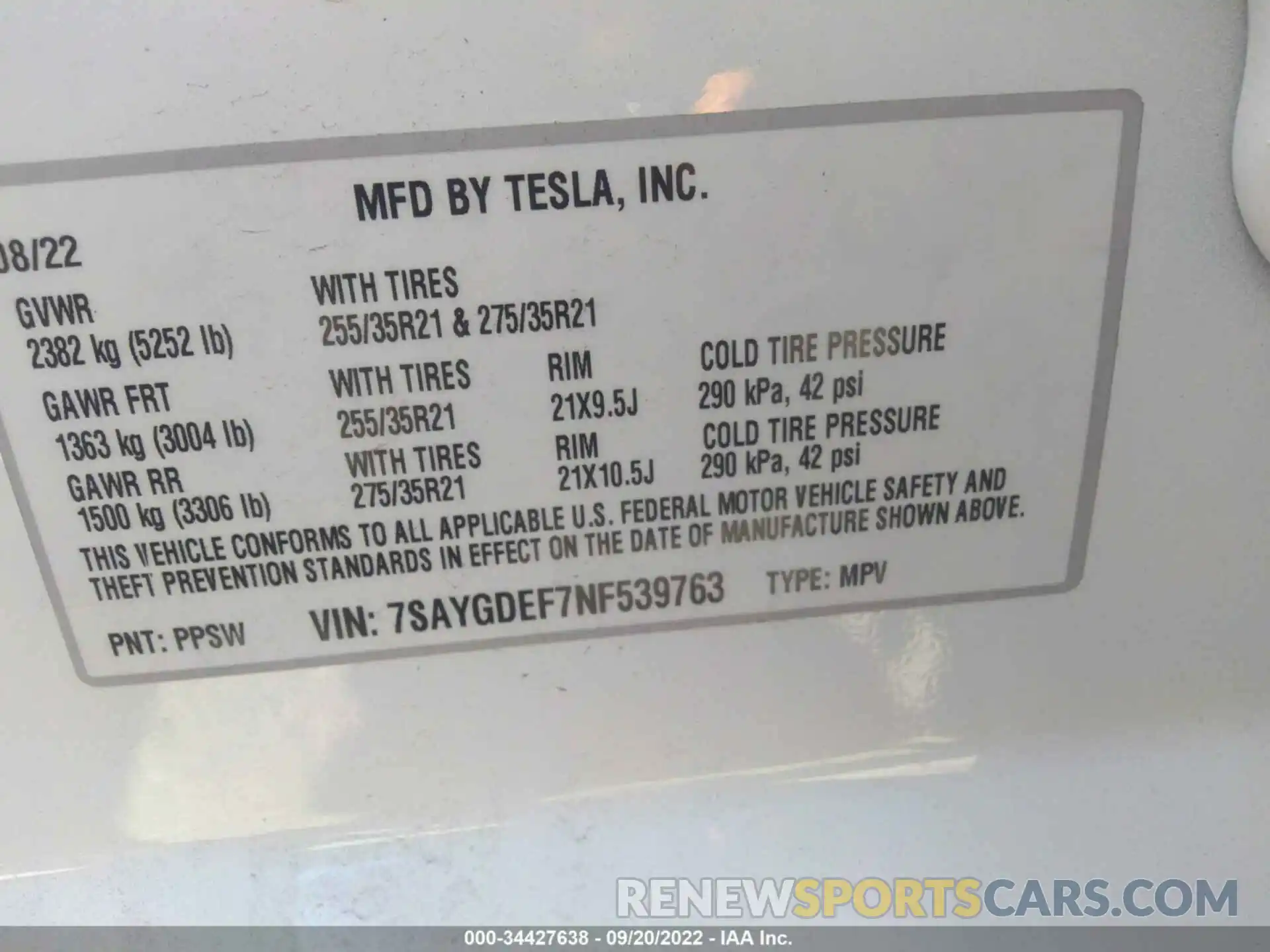 9 Photograph of a damaged car 7SAYGDEF7NF539763 TESLA MODEL Y 2022